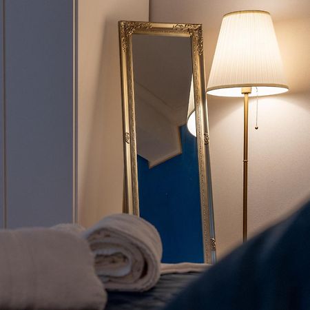 Freedom Suites Парма Екстериор снимка