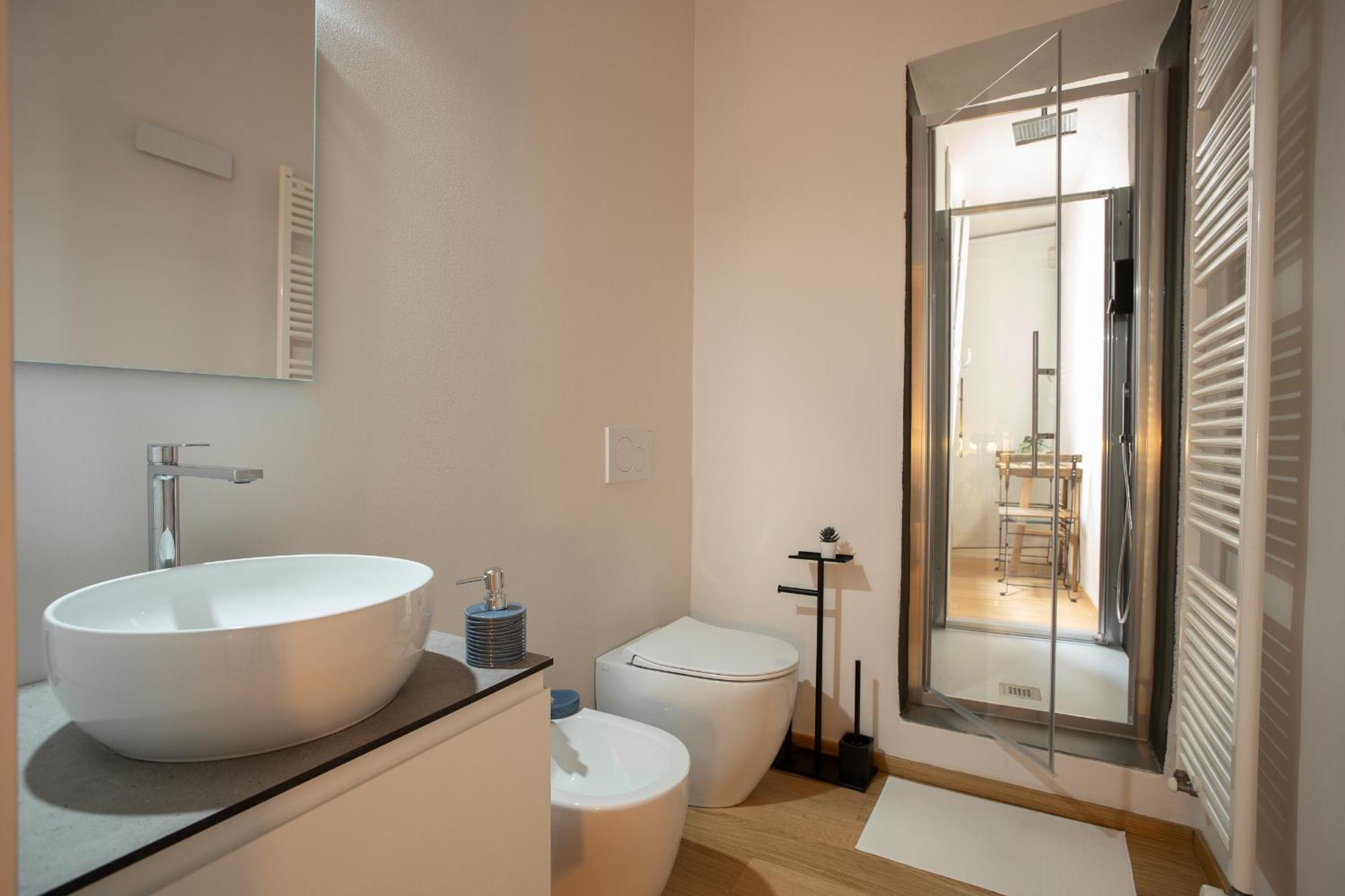 Freedom Suites Парма Екстериор снимка